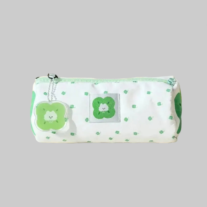 four leaf clover pouch