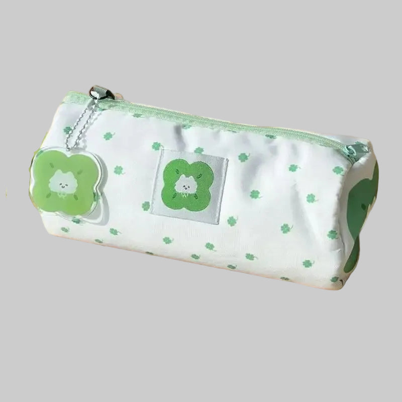 four leaf clover pouch