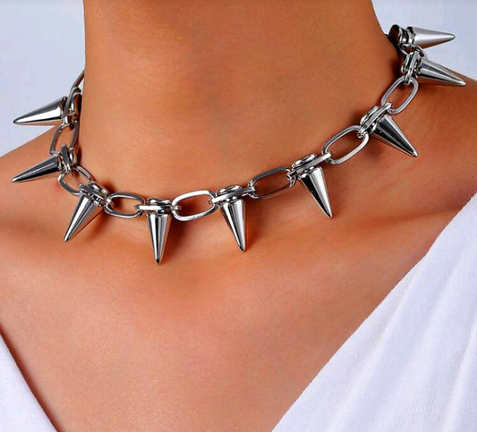 punk spikes necklace