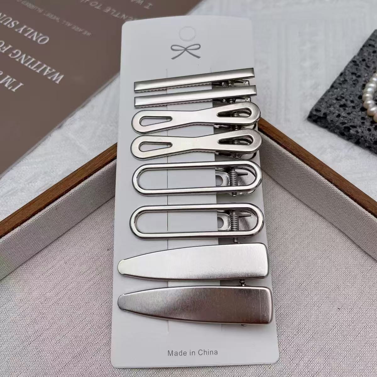 y2k hair pins
