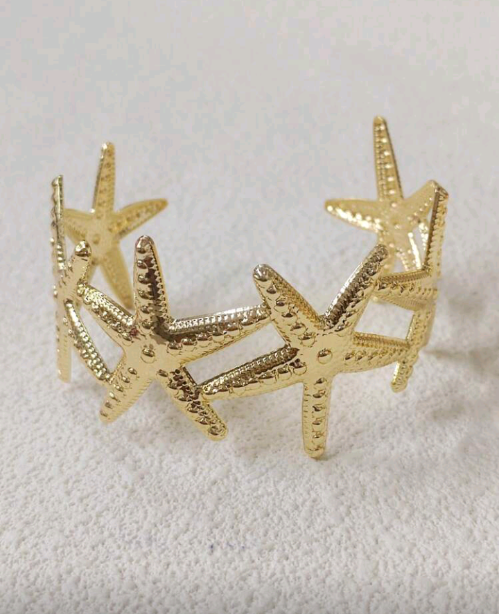 golden arm cuffs/chunky bangles
