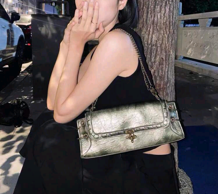 elegant textured green/black bag
