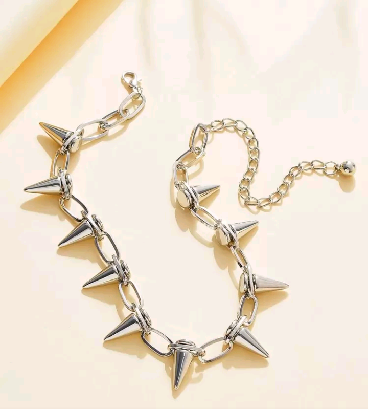 punk spikes necklace