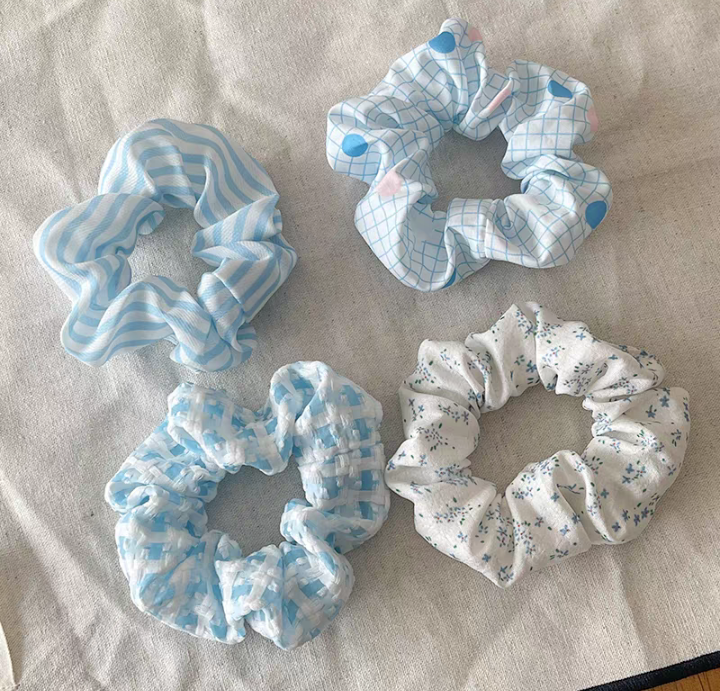 blue scrunchies (set of random 4)