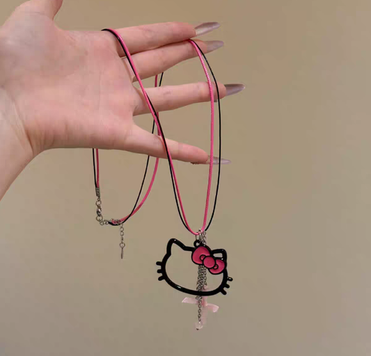 hello kitty long pendant