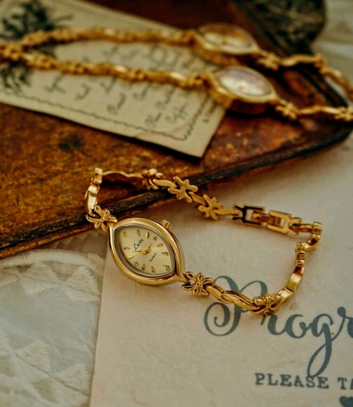 dainty gold watch (1pc)