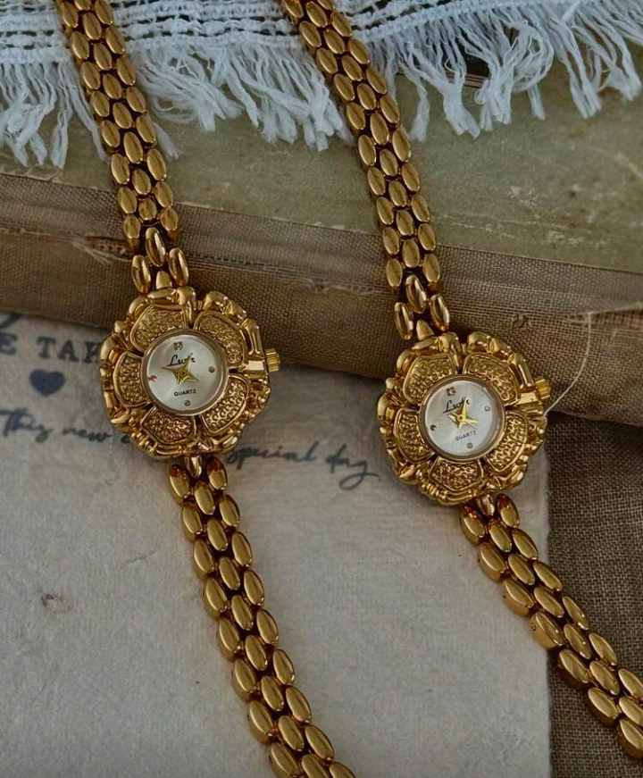 luxury flower golden watch (1pc)