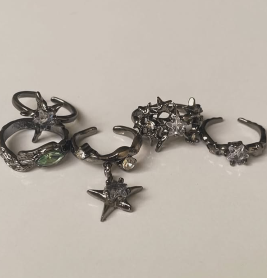 punk black star rings