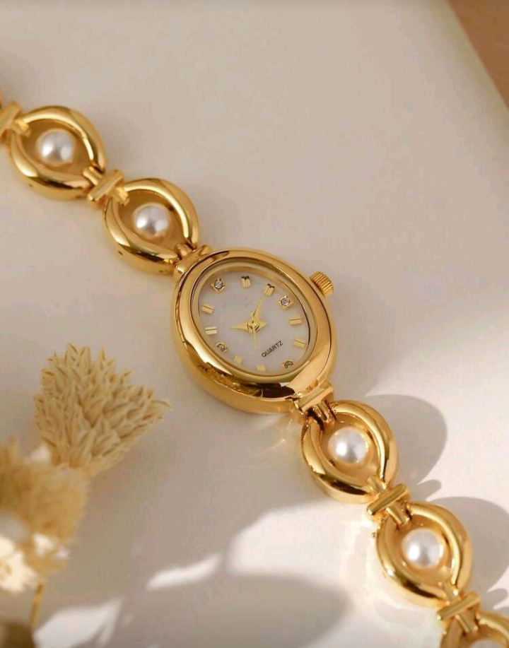 golden pearl watch