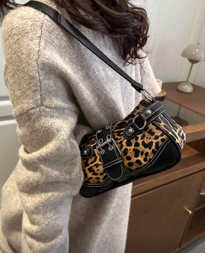 retro leopard print bag