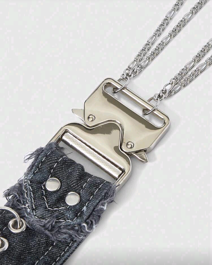 black pocket design tie necklace